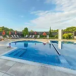 Sana 3* Hiszarja