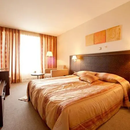 Otel Sana