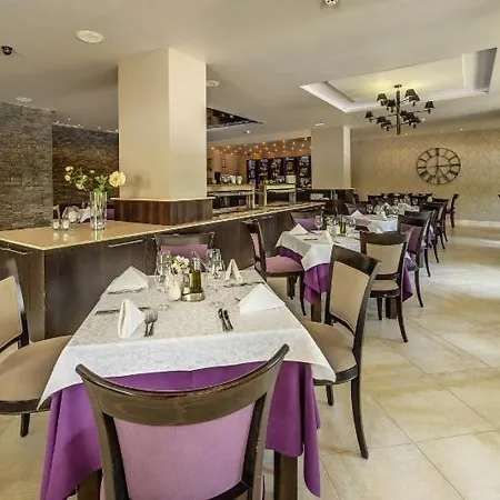 Хотел сана Хисаря